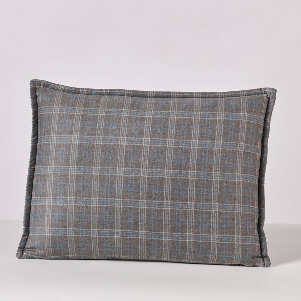 Couture Pillow 16"x20"